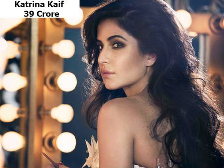 કેટરીના કૈફ- 39 કરોડ 