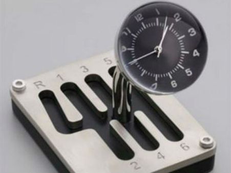 જૂની કારના સ્પેરપાર્ટસથી ઘર સજાવટ 