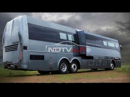 કિંગ ખાનની આલિશાન વેનિટી વેન