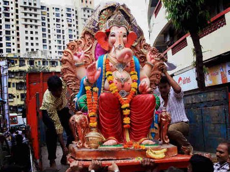 જાણો: ગણેશ ચતુર્થીમાં કેવા રંગના ગણેશજીની મૂર્તિની કરશો પૂજા