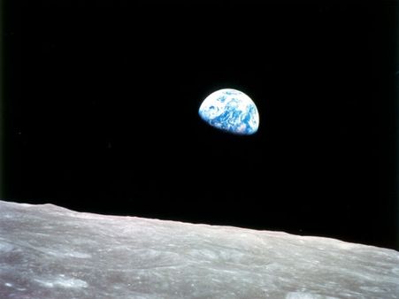 યુએસે લોકો ગ્રહણ જોવા સીટ બુક કરાવી 