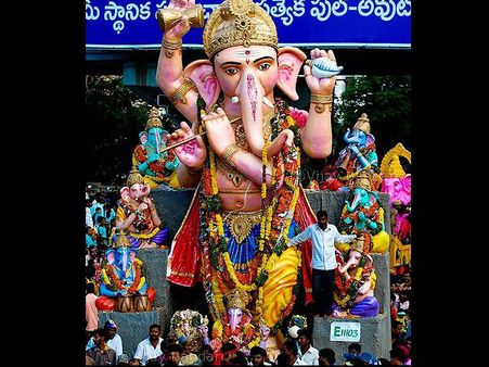 પવિત્ર જળ