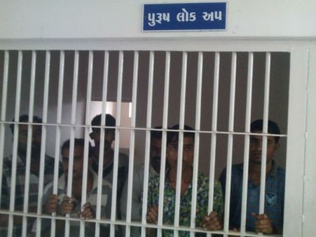 અમરેલીમાં પાઇપ ચોરી કરતી ગેંગ પકડાઇ