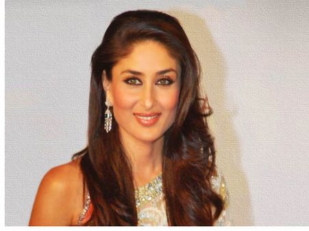 2013- એક કેમિયો 