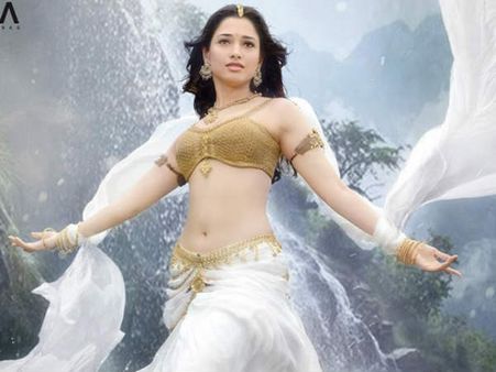 ભવ્ય સેટ 