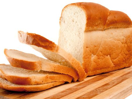 સફેદ બ્રેડ