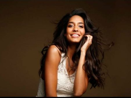 બિન્દાસ