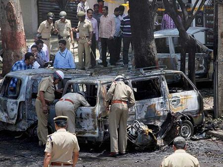 એકને નિર્દોષ જાહેર કરાયો 