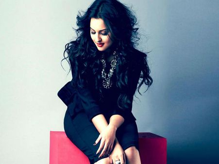 સોનાક્ષી સિંહા 