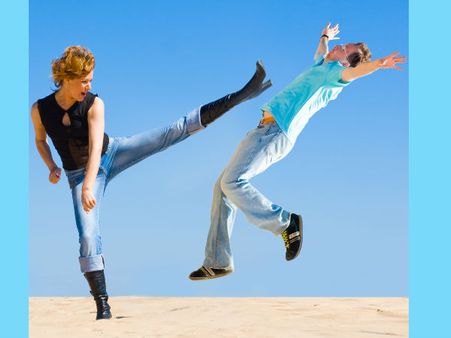 તેનું દિલ તોડવાનો પ્રયાસ