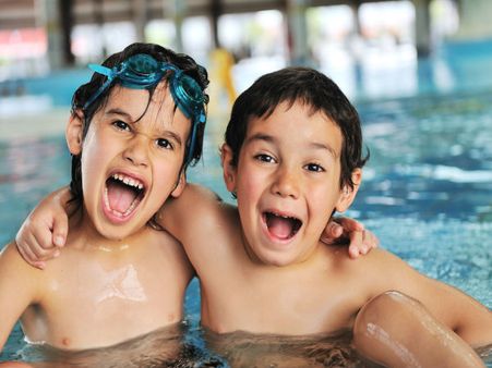 મિત્રો બનાવો