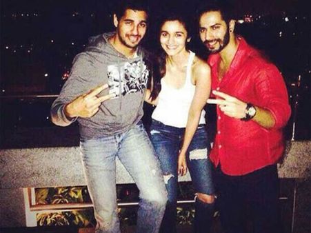 એટલે કે સિદ્ધાર્થ સાથે પણ? 