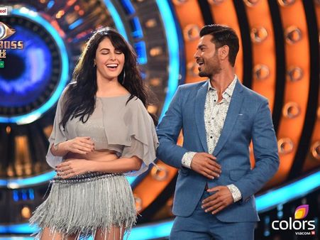 મંદના કિરમી-કીથ સીકાયર 