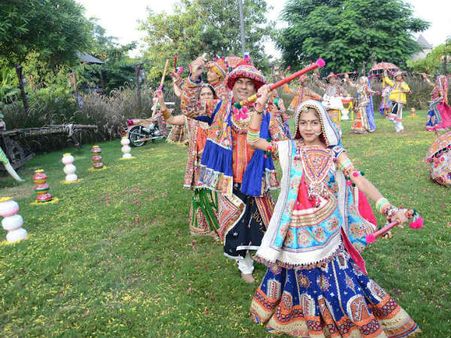 ચણિયા ચોળી- કેડિયા 