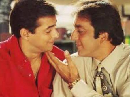 ચલ મેરે ભાઇ 