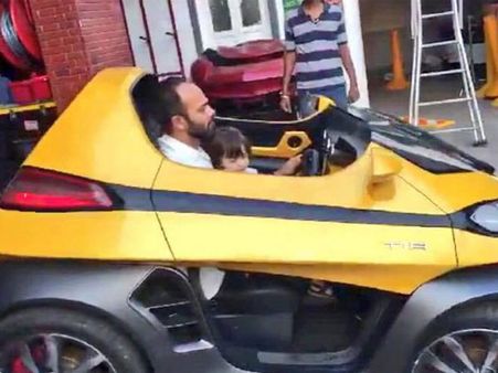 અબરામે ચલાવી કાર 