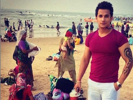 યુવતીઓમાં સ્ટડ 