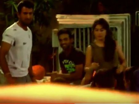 વીડિયો: રાજકોટમાં ટીમ ઇન્ડિયાએ માણી ક્રિકેટર ચેતેશ્વરની મહેમાનગતિ