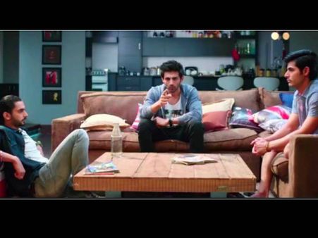 શું અલગ છે પહેલાની ફિલ્મથી શું અલગ છે પહેલાની ફિલ્મથી