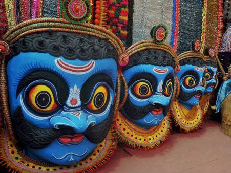 પશ્ચિમ બંગાળમાં દુર્ગા પૂજાની ધૂમ 