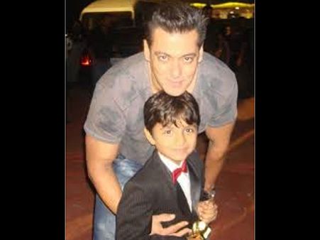 હેન્ડસમ ફેન