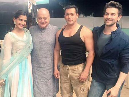 નિલ ન્યૂડ થવાની બતાવી તૈયારી 