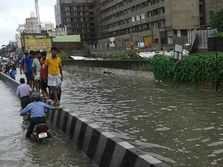 વરસાદથી રાહત નહીં 