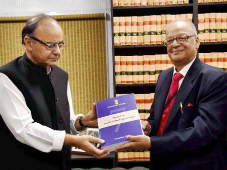 7મું પગાર પંચ, સરકારી કર્મચારીના પગારમાં 24 ટકાનો વધારો 7મું પગાર પંચ, સરકારી કર્મચારીના પગારમાં 24 ટકાનો વધારો