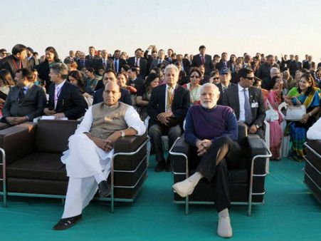 મોદીએ કર્યા કચ્છના રણના વખાણ