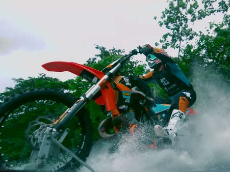 ખતરનાક કારનામો