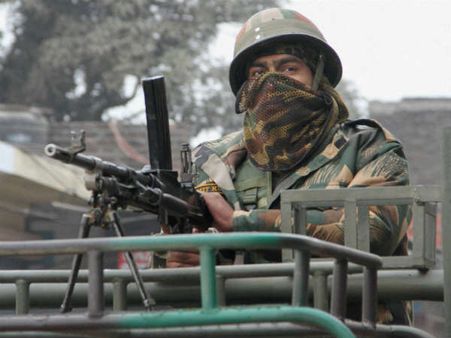 ફોન પર રડવા લાગી આતંકીની માં 