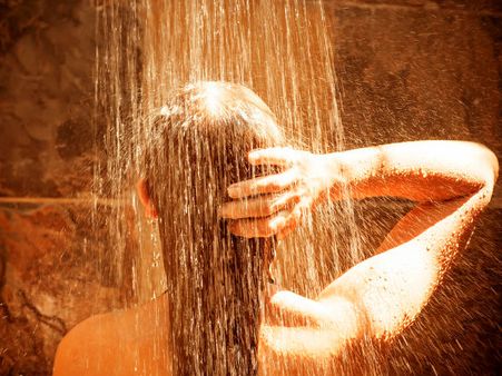 ખાધા પછી નાહવું 