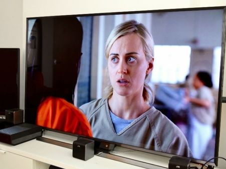 ઈલેકટ્રોનીક વસ્તુથી દુર રાખો ઈલેકટ્રોનીક વસ્તુથી દુર રાખો