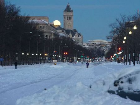 ન્યૂયોર્કની મેટ્રો છે બંધ 