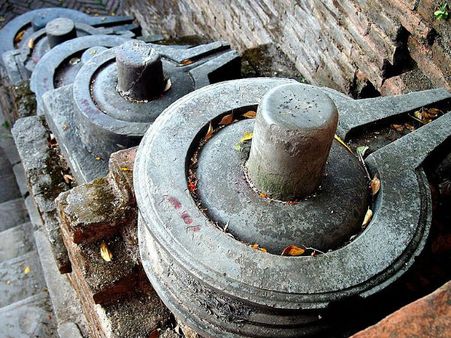 સપનામાં દેખાય શિવલિંગ સપનામાં દેખાય શિવલિંગ