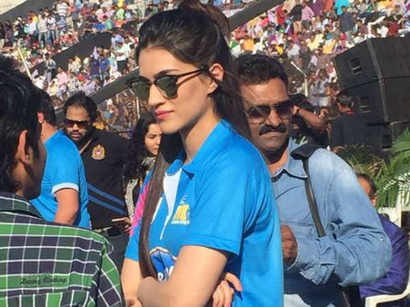 સેલેબ્રિટી ક્રીકેટ લીગ સેલેબ્રિટી ક્રીકેટ લીગ