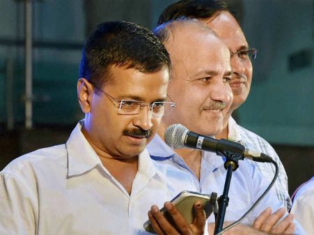 મંત્રીઓના કારણે શરમિંદા 