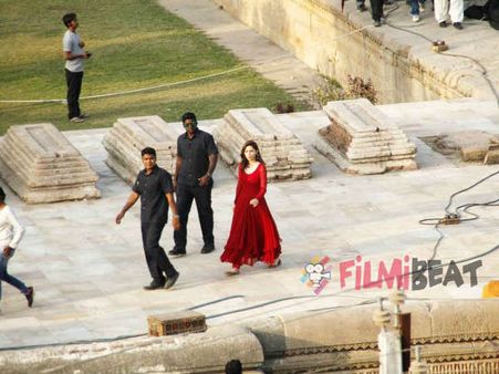 રઇસનો ગુજ્જુ ટચ 