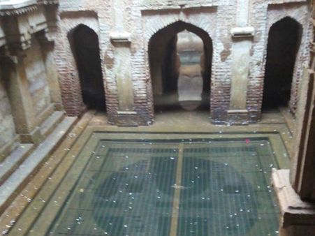 અડાલજની વાવ અડાલજની વાવ