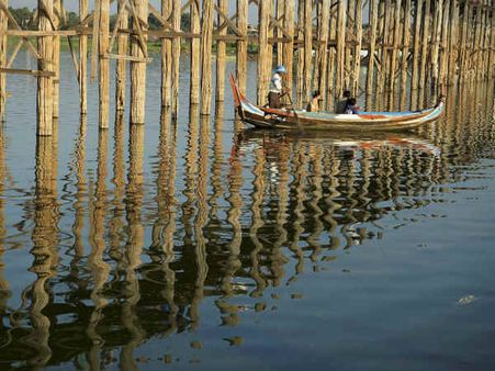 ભષ્ટ્રાચારમાં આગળ 
