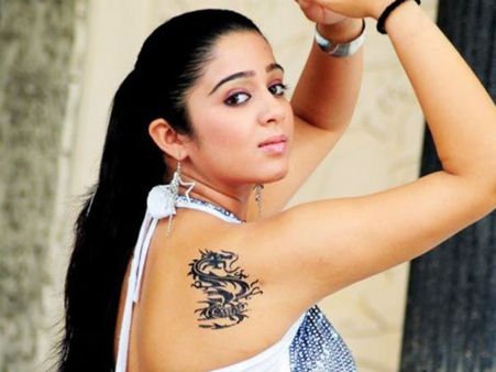 સેલેબ્રિટી અને તેમના અજીબ ટેટુ