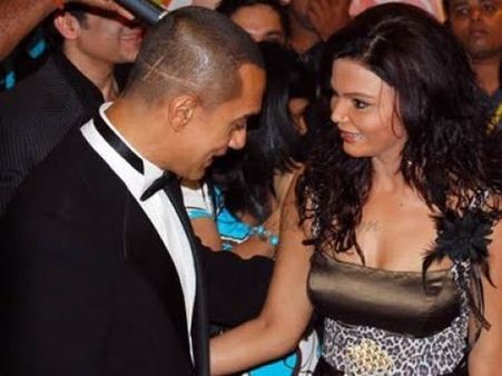 ભાઇ આમિર ક્યાં જુઓ છો??