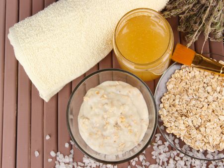 ઓટમીલ અને દૂધ 