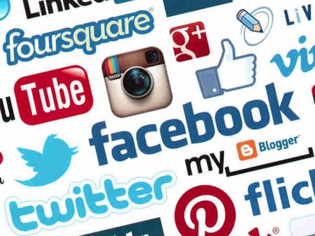 સોશિયલ મીડિયા 