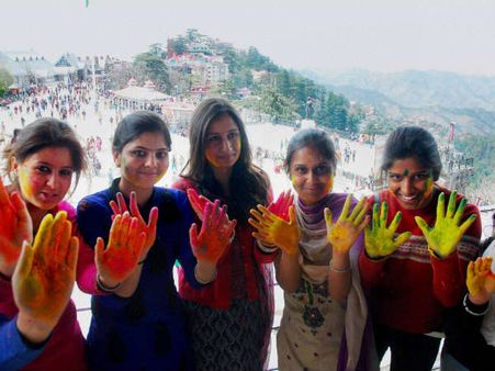 શિમલાની ઠંડીવાળી હોળી 