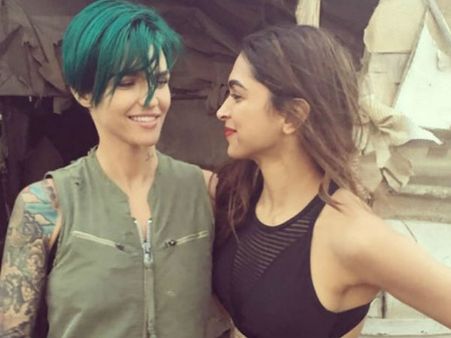 ન્યૂ બડ્ડીઝ