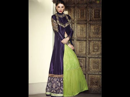 નરગિસ ફાખરી 