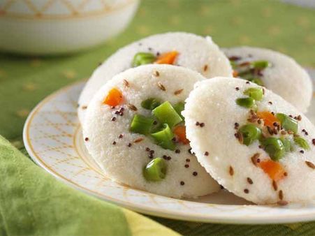 રવા ઇડલી 