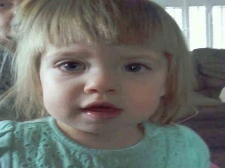 અજીબ ચહેરો 