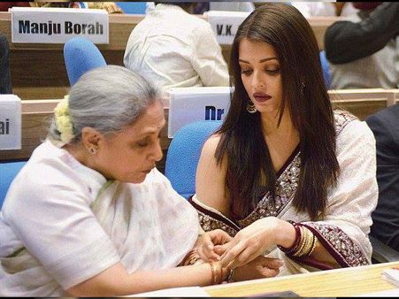 એશનો સાસુ પ્રેમ! 